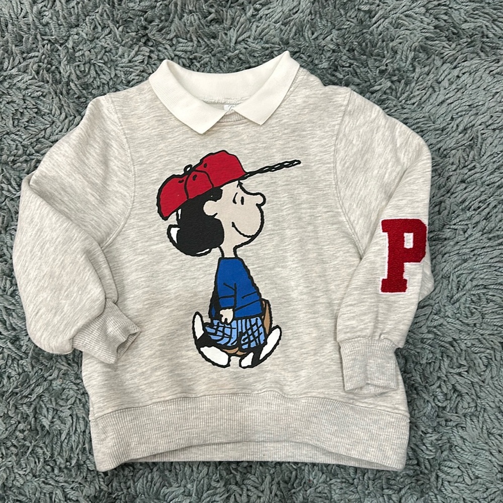 Zara peanuts sweater